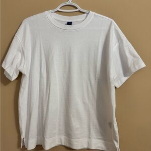 Old Navy White Short Sleeve Tee